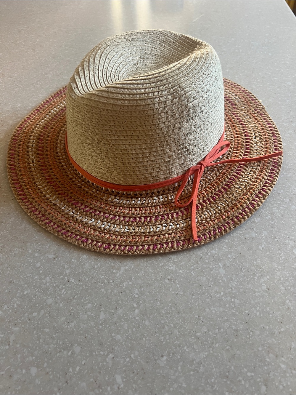 Kensie Beige Straw Fedora with Coral Trim